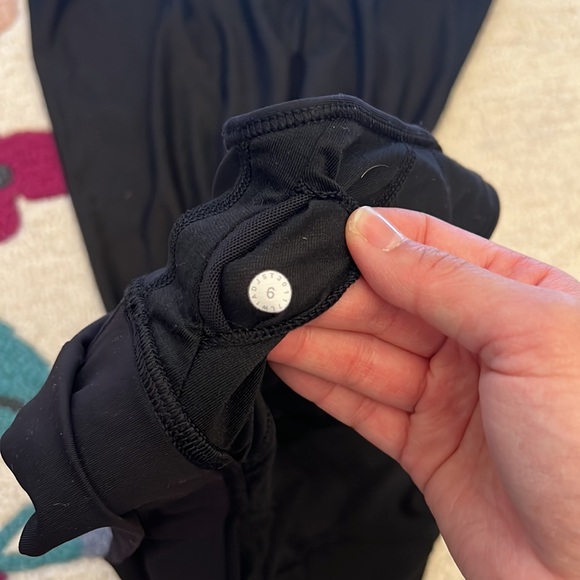 Lululemon Pushing Limits Tank - Picture 12 of 16